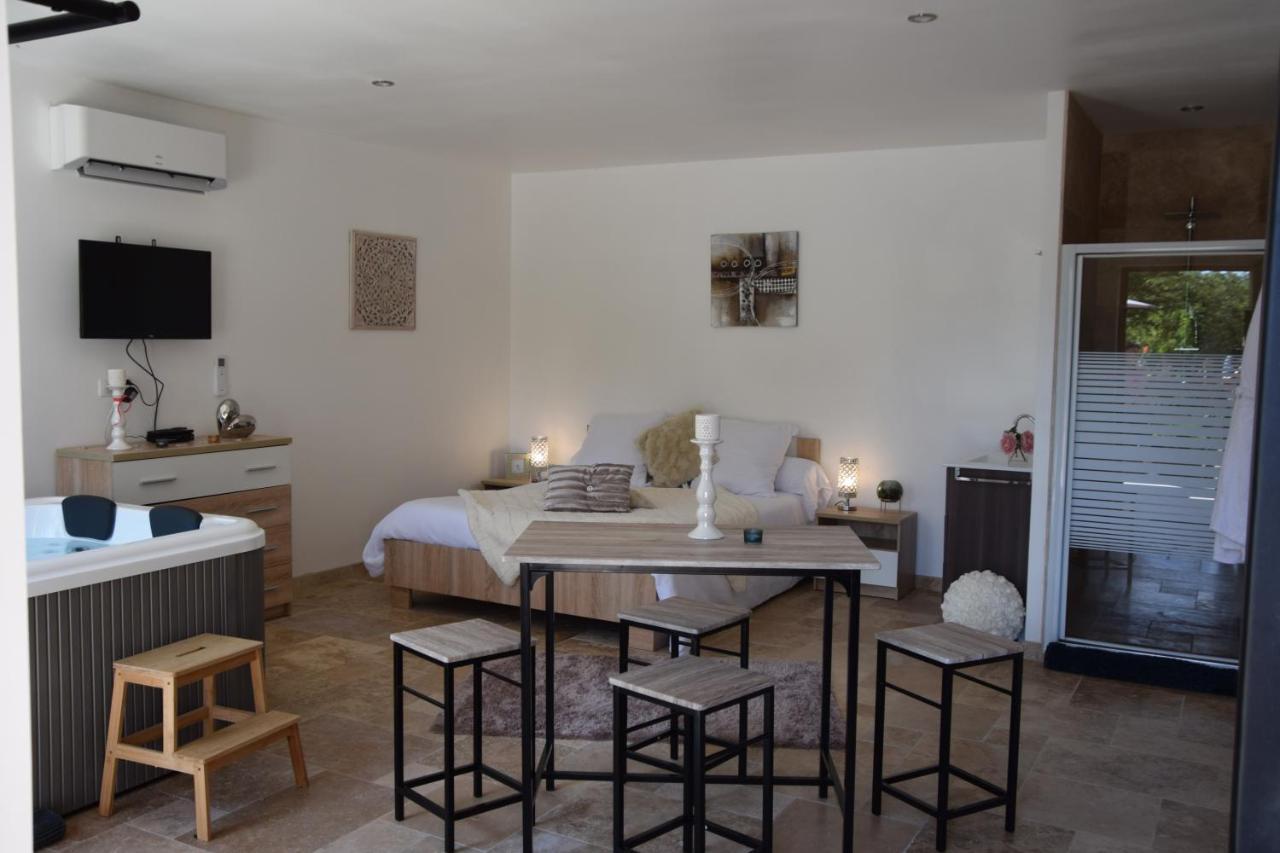 Gites Spa De Charme L Etoile Spa Beynac-et-Cazenac Bagian luar foto